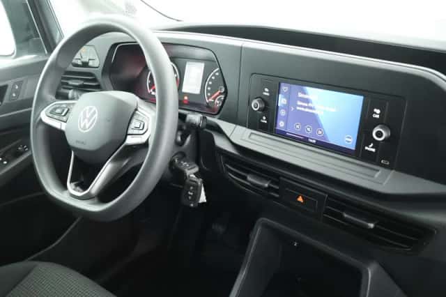 Volkswagen Caddy (2024) thumbnail 3