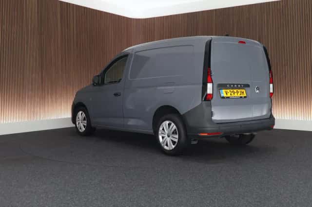 Volkswagen Caddy (2024) thumbnail 5