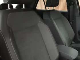 Volkswagen T-Roc (2025) thumbnail 39