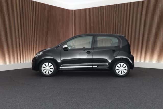 Volkswagen Up! (2018) thumbnail 5