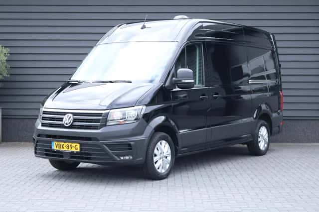 Volkswagen Crafter (2019) thumbnail 1