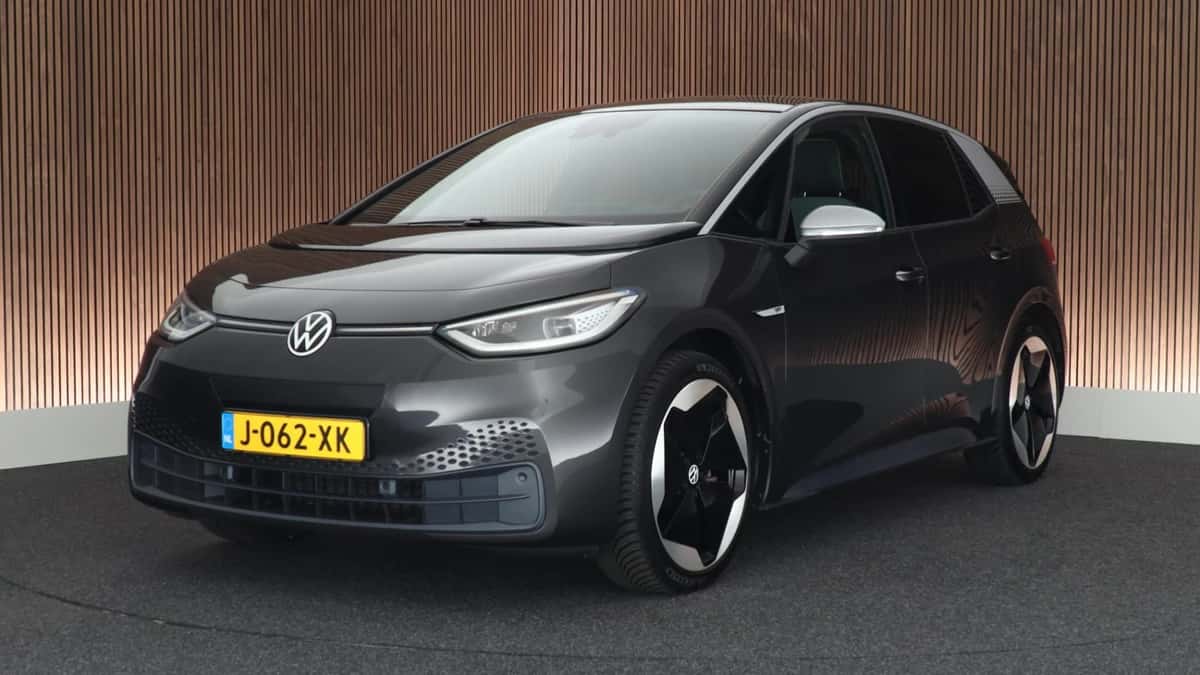 Volkswagen ID.3 (2020) — foto 1