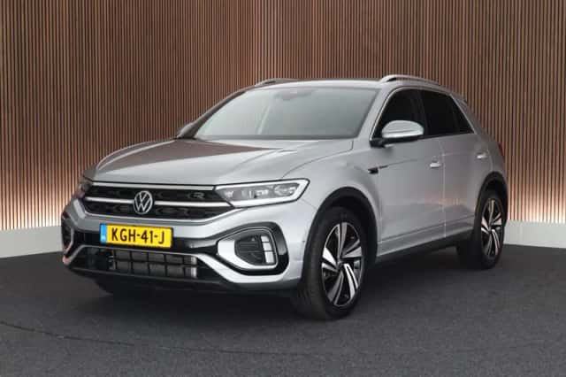 Volkswagen T-Roc (2025) thumbnail 1