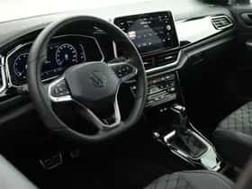 Volkswagen T-Roc (2025) thumbnail 3