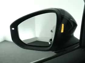 Volkswagen T-Roc (2026) thumbnail 6