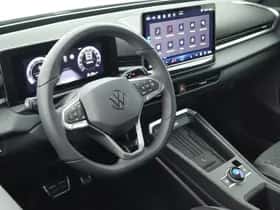Volkswagen T-Roc (2026) thumbnail 2