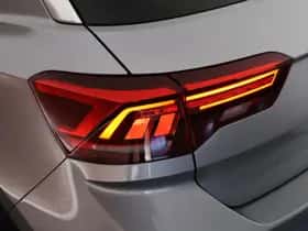 Volkswagen T-Roc (2023) thumbnail 43