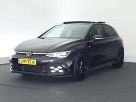 Volkswagen Golf (2022) thumbnail 1