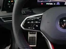 Volkswagen Golf (2022) thumbnail 17