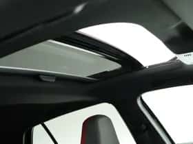 Volkswagen Golf (2022) thumbnail 38