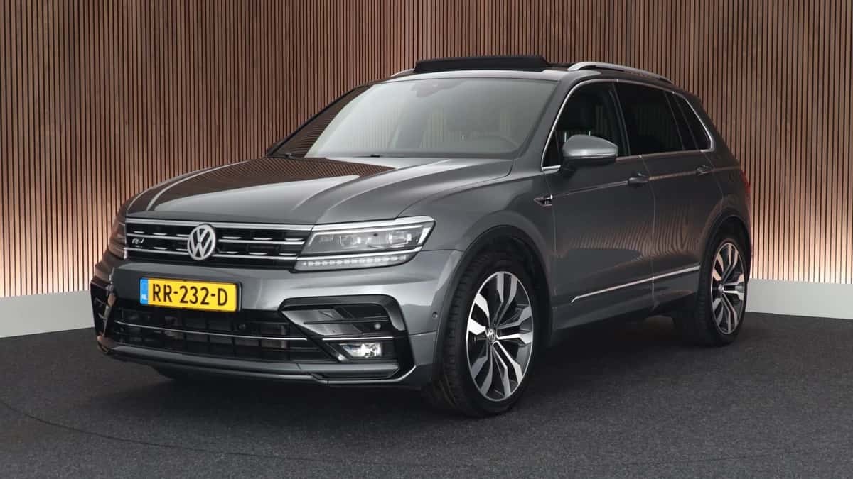 Volkswagen Tiguan (2018) — foto 1