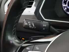 Volkswagen Tiguan (2018) thumbnail 19