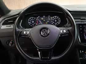 Volkswagen Tiguan (2018) thumbnail 21