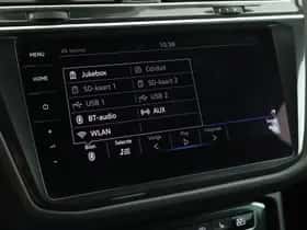 Volkswagen Tiguan (2018) thumbnail 36