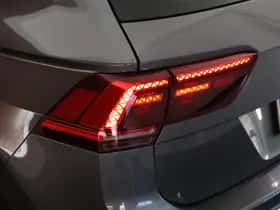 Volkswagen Tiguan (2018) thumbnail 53