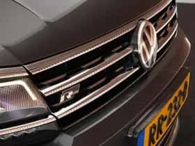 Volkswagen Tiguan (2018) thumbnail 58