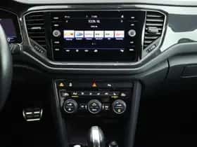 Volkswagen T-Roc (2019) thumbnail 15
