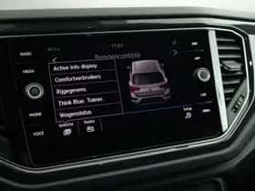 Volkswagen T-Roc (2019) thumbnail 24