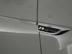 Volkswagen T-Roc (2019) thumbnail 44