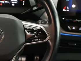 Volkswagen ID.4 (2021) thumbnail 20
