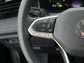 Volkswagen Tiguan (2026) thumbnail 17
