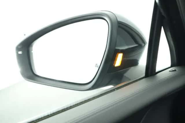 Volkswagen Tiguan (2026) thumbnail 5