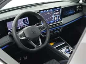 Volkswagen Tiguan (2025) thumbnail 3