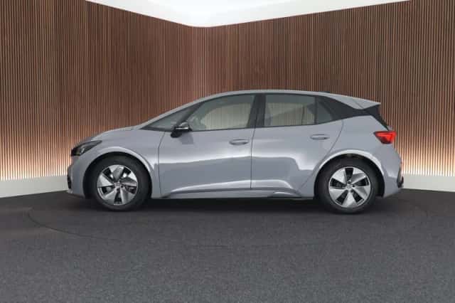 CUPRA Born (2023) thumbnail 4