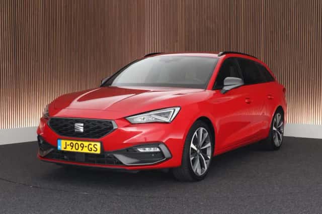 SEAT Leon (2020) thumbnail 1