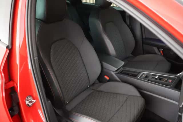 SEAT Leon (2020) thumbnail 2