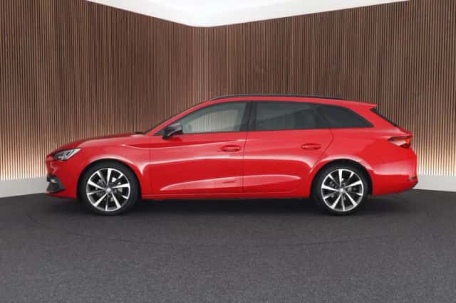 SEAT Leon (2020) thumbnail 4