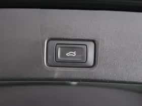 Audi Q4 (2022) thumbnail 14