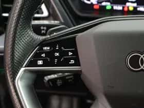 Audi Q4 (2022) thumbnail 18