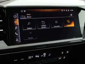 Audi Q4 (2022) thumbnail 25