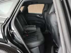 Audi Q4 (2022) thumbnail 9