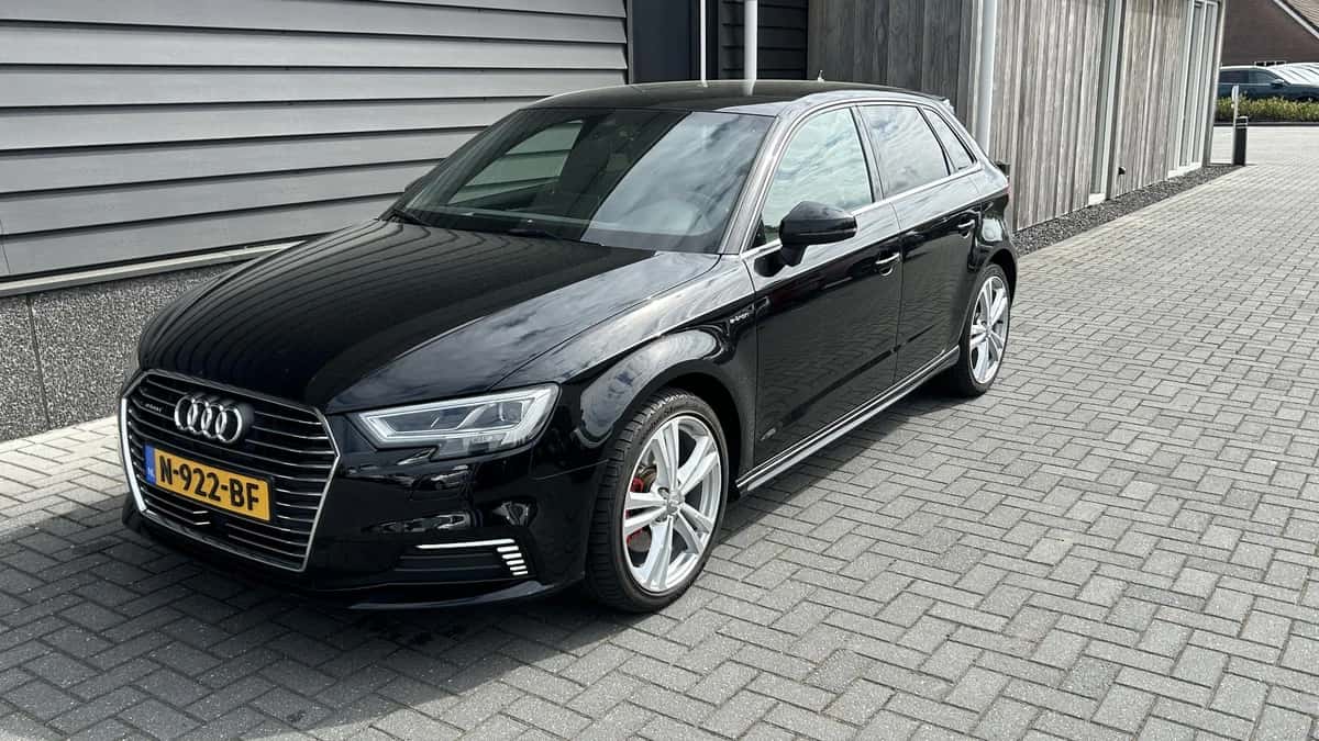 Audi A3 (2017) — foto 1
