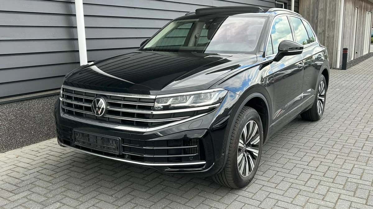 Volkswagen Touareg (2024) — foto 1