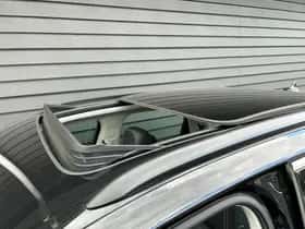Volkswagen Touareg (2024) thumbnail 3