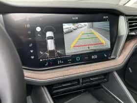 Volkswagen Touareg (2024) thumbnail 5