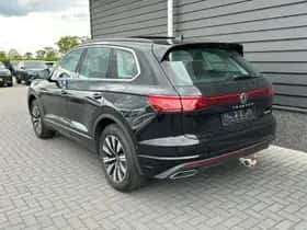 Volkswagen Touareg (2024) thumbnail 6