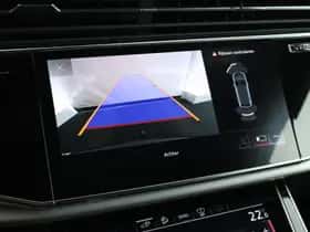 Audi Q8 (2021) thumbnail 5