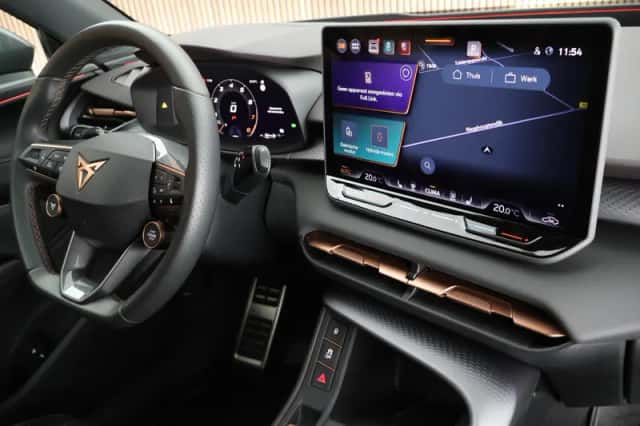 CUPRA Terramar (2024) thumbnail 3
