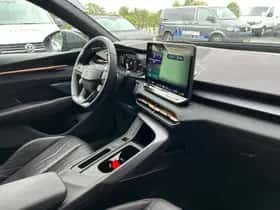 CUPRA Terramar (2024) thumbnail 3