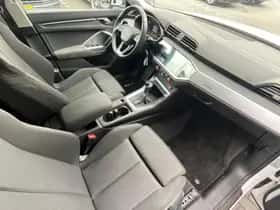 Audi Q3 (2021) thumbnail 3