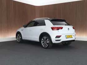 Volkswagen T-Roc (2021) thumbnail 5