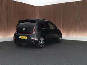 Volkswagen Up! (2018) thumbnail 7