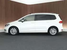 Volkswagen Touran (2017) thumbnail 6