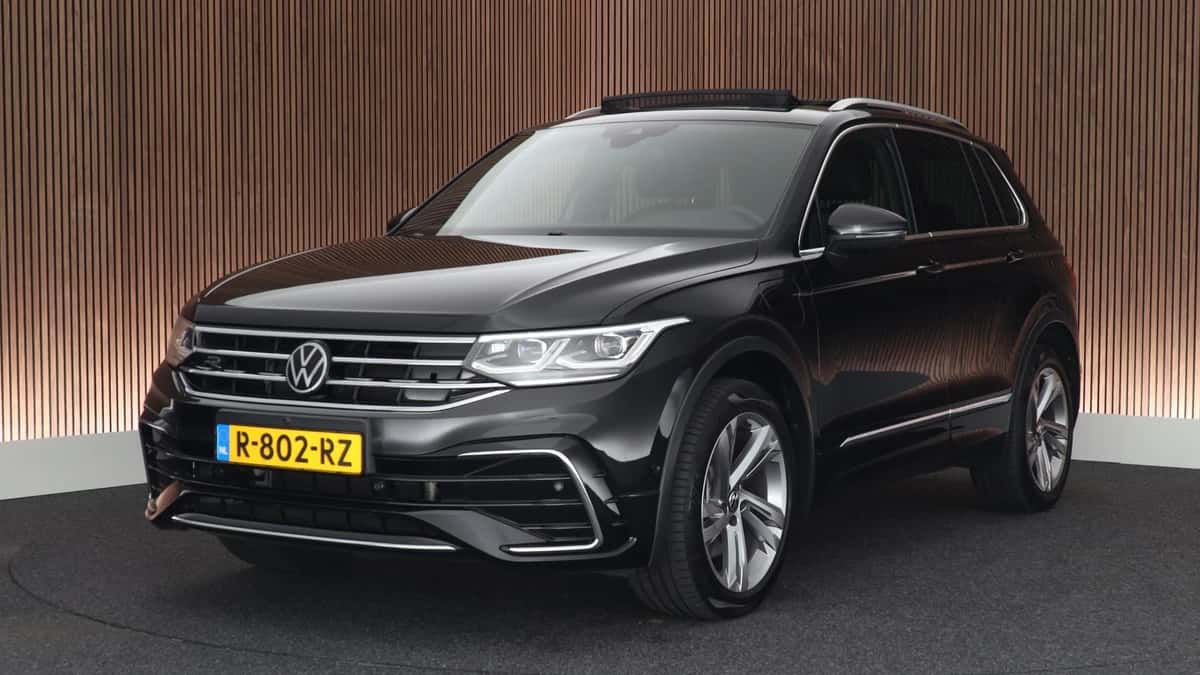 Volkswagen Tiguan (2022) — foto 1