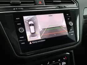 Volkswagen Tiguan (2022) thumbnail 4