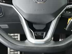 Volkswagen Tiguan (2021) thumbnail 18